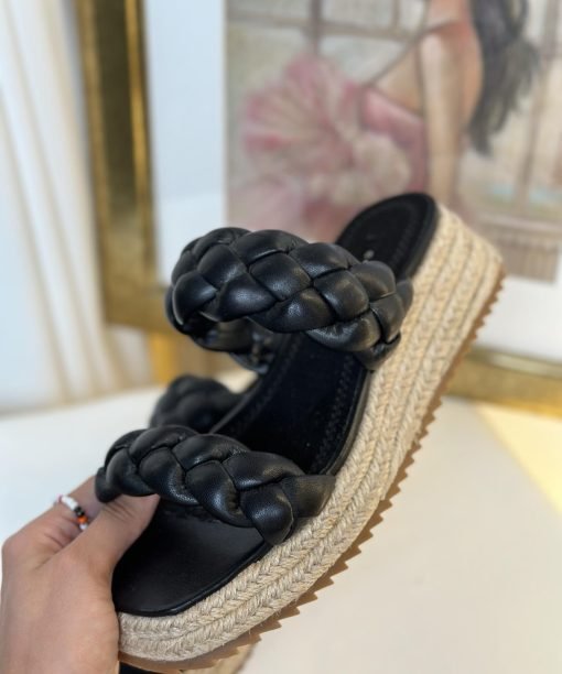 Alternative view of Bateliai