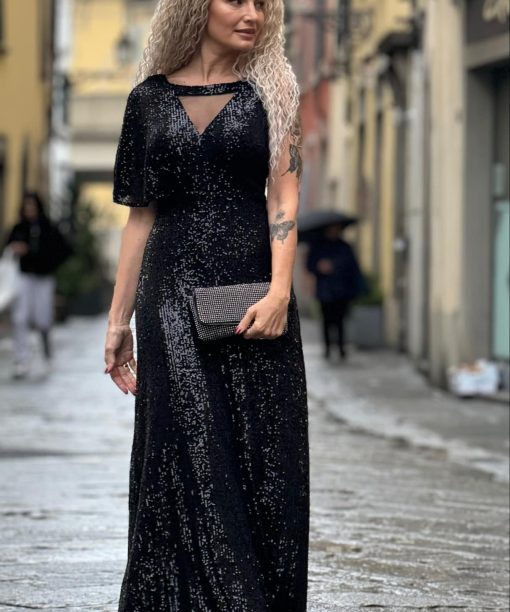 Proginė juodos spalvos suknelė