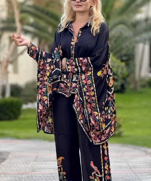 Alternative view of Palaidinė "Ornamentuotas kimono"