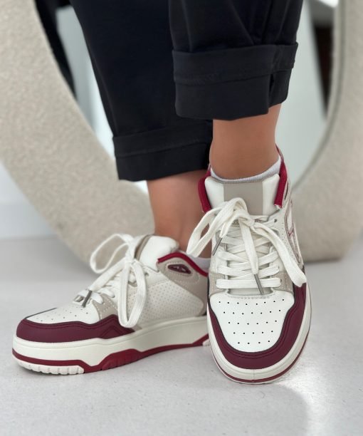 Alternative view of Vyšninės spalvos kedai