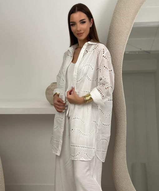 Alternative view of Ažūriniai balti marškiniai su sagutėmis