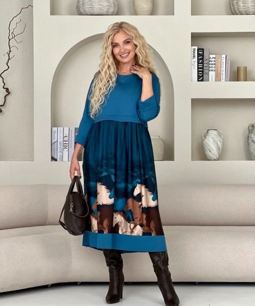 Alternative view of Suknelė su žirgais,turkio spalvos