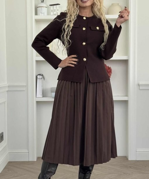 Elegantiškas kostiumėlis, „Auksinės sagutės”, šokolado spalva