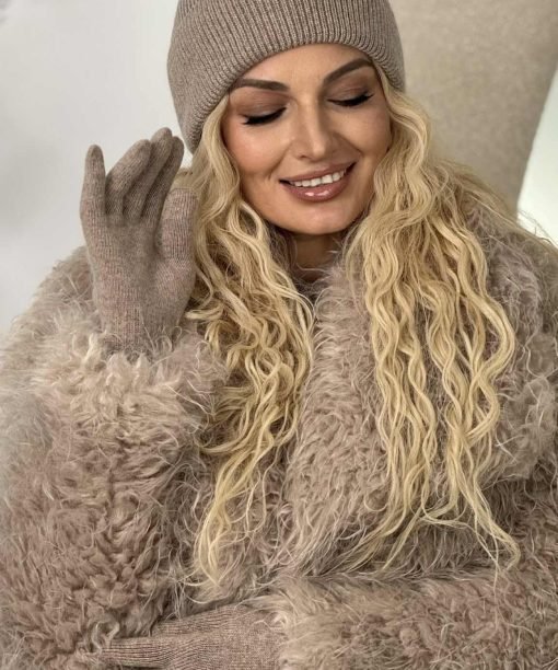 Kepurės ir pirštinių komplektas, kapučino spalva