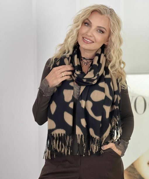 Šalikas "Paslėptas leopardas", latte/šokolado spalva