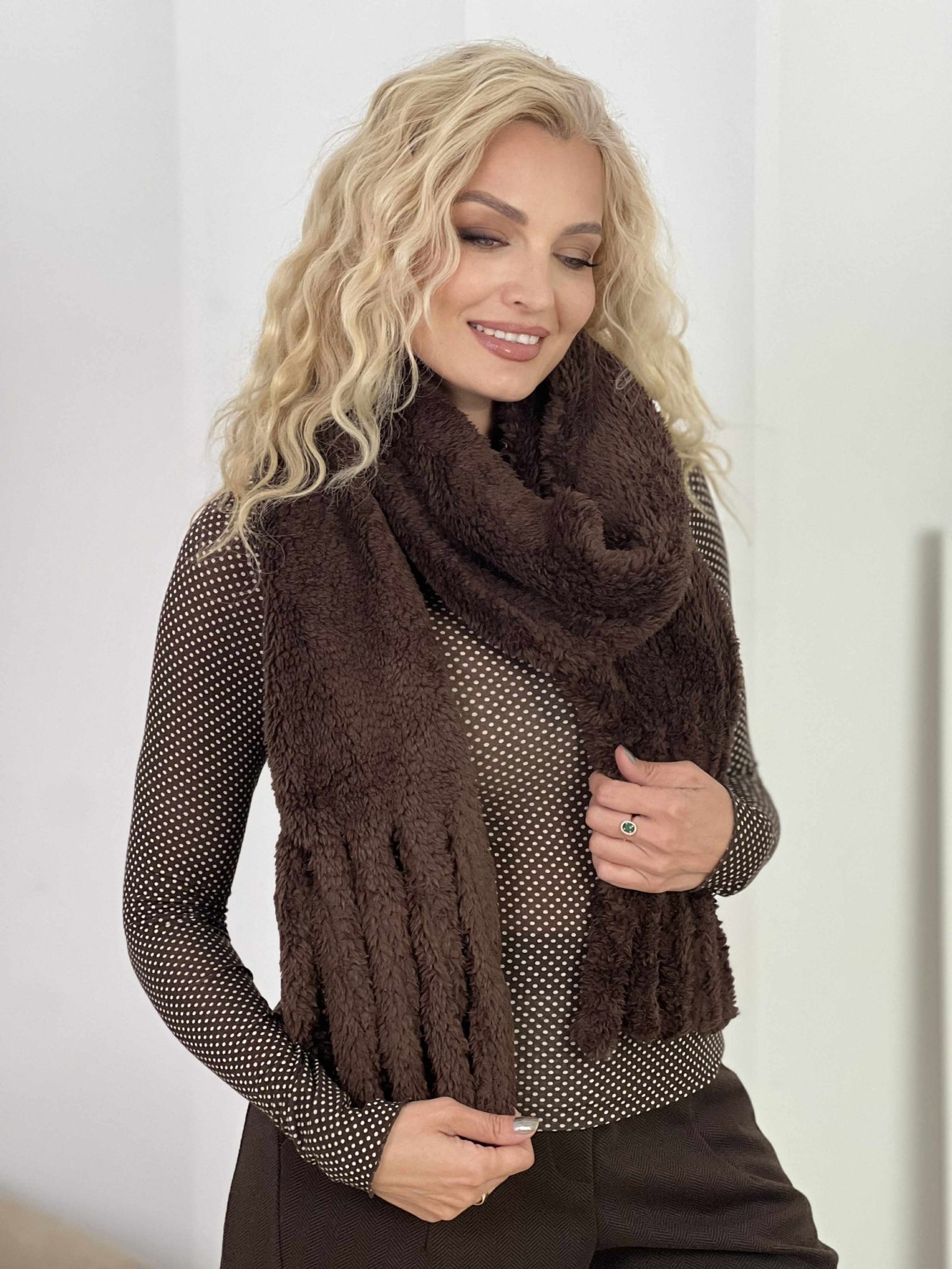 Šalikas "Teddy", šokolado spalva - Image 2