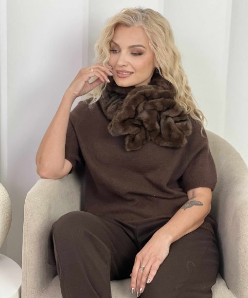 Alternative view of Megztinis "Alpaka" trumpos rankovės, šokolado spalva