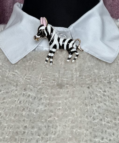 Alternative view of Segė "Zebriukas", rožinės ausytės