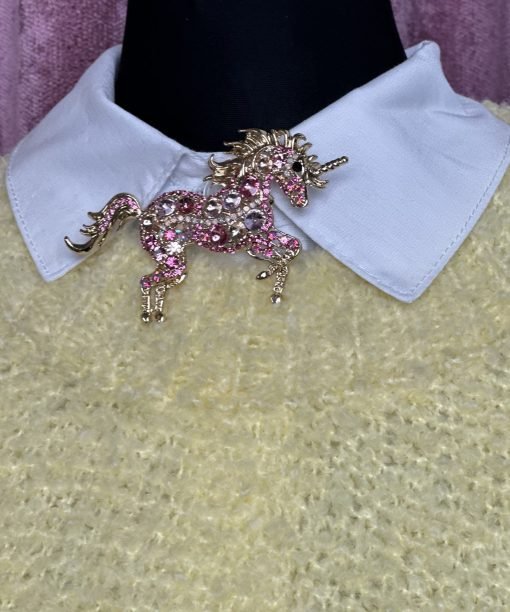 Alternative view of Segė "Vienaragis"