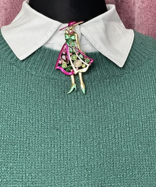 Alternative view of Segė "Dama"