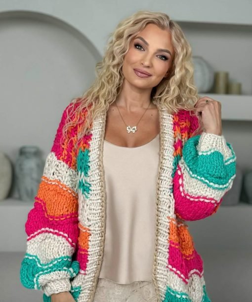 Stambaus mezgimo užmestukas, mėtų spalva