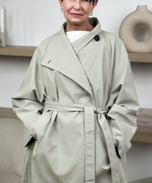 Lietpaltis, žalsva spalva