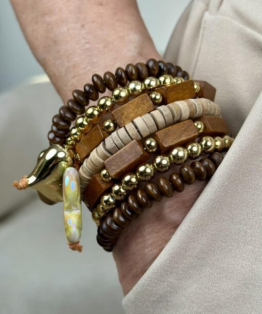 Alternative view of Apyrankės “Auksinė širdėlė" masyvi, ruda spalva