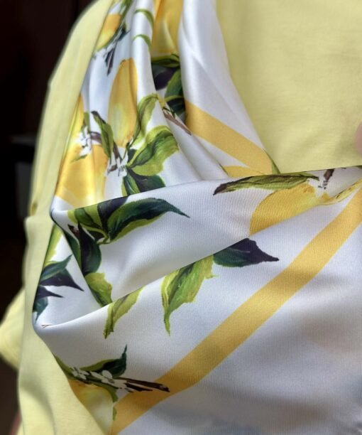 Alternative view of Skarelė "Citrinos", pieno spalvos pagrindas