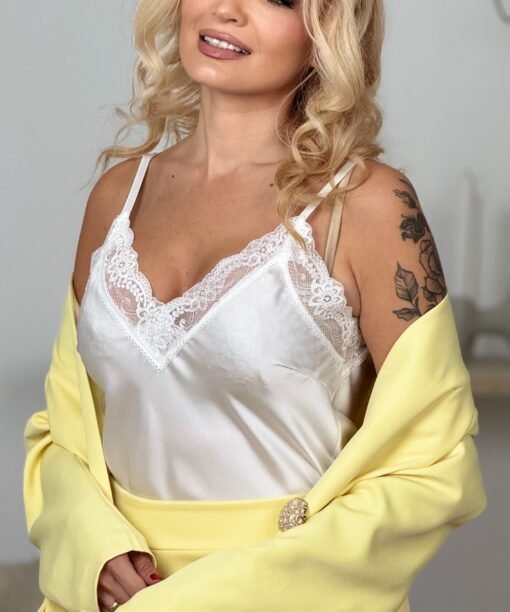 Alternative view of Apatinukas "Nėrinukai viršuje", balta spalva