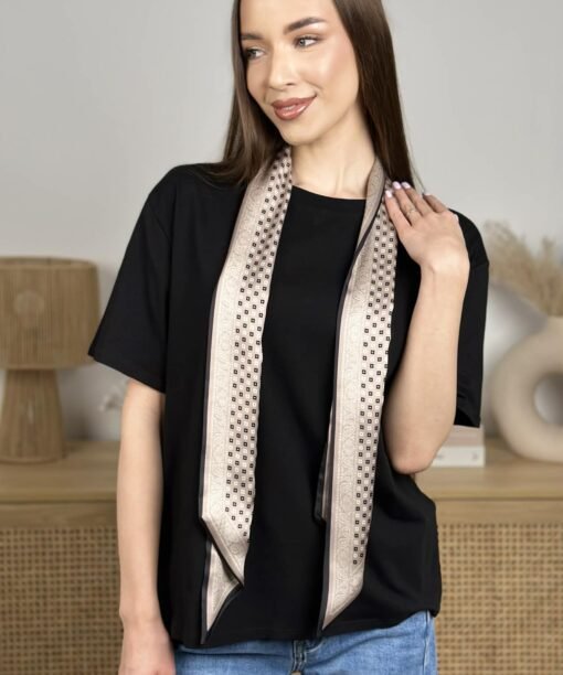 Alternative view of Skarelė, siaura, kapučino spalva su juodais ornamentais